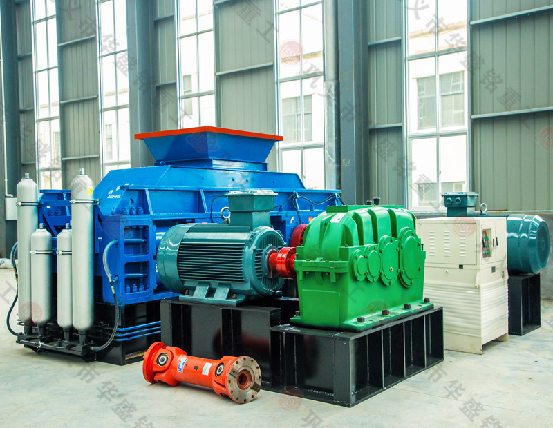 液壓對輥制砂機_數(shù)控液壓對輥制砂機,全自動液壓對輥制砂機,液壓對輥制砂機原理,液壓對輥制砂機廠家，液壓對輥制砂機價格1