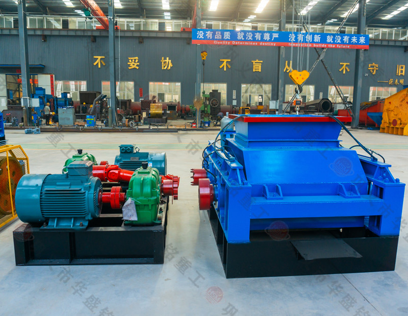 石英石制砂機(jī)設(shè)備_石英石對輥制砂機(jī)多少錢一臺(tái) 