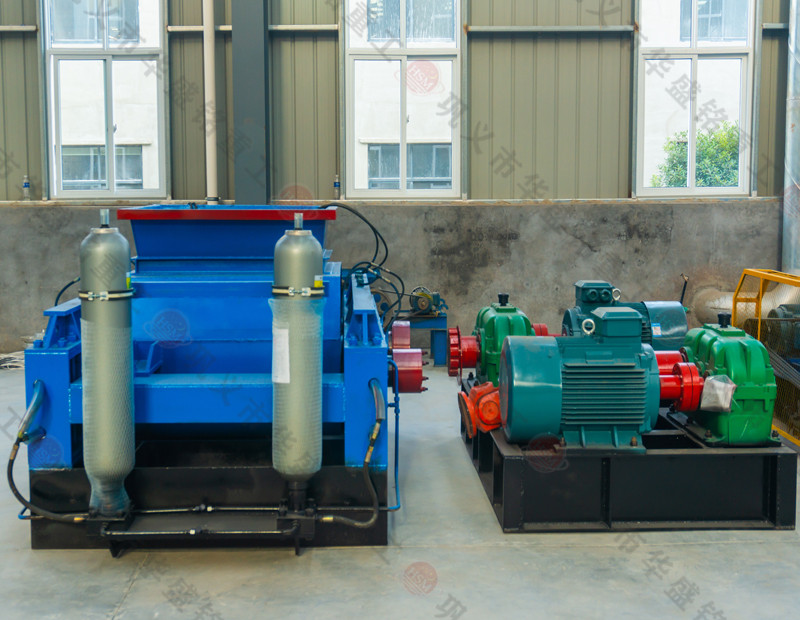 石灰石對(duì)輥制砂機(jī),石灰石制砂機(jī),石灰石液壓對(duì)輥制砂機(jī),大小型對(duì)輥制砂機(jī)1